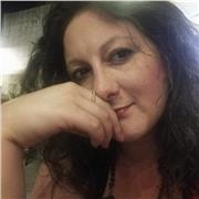 Attrice e insegnante teatrale, posso anche fare un corso di sceneggiatura